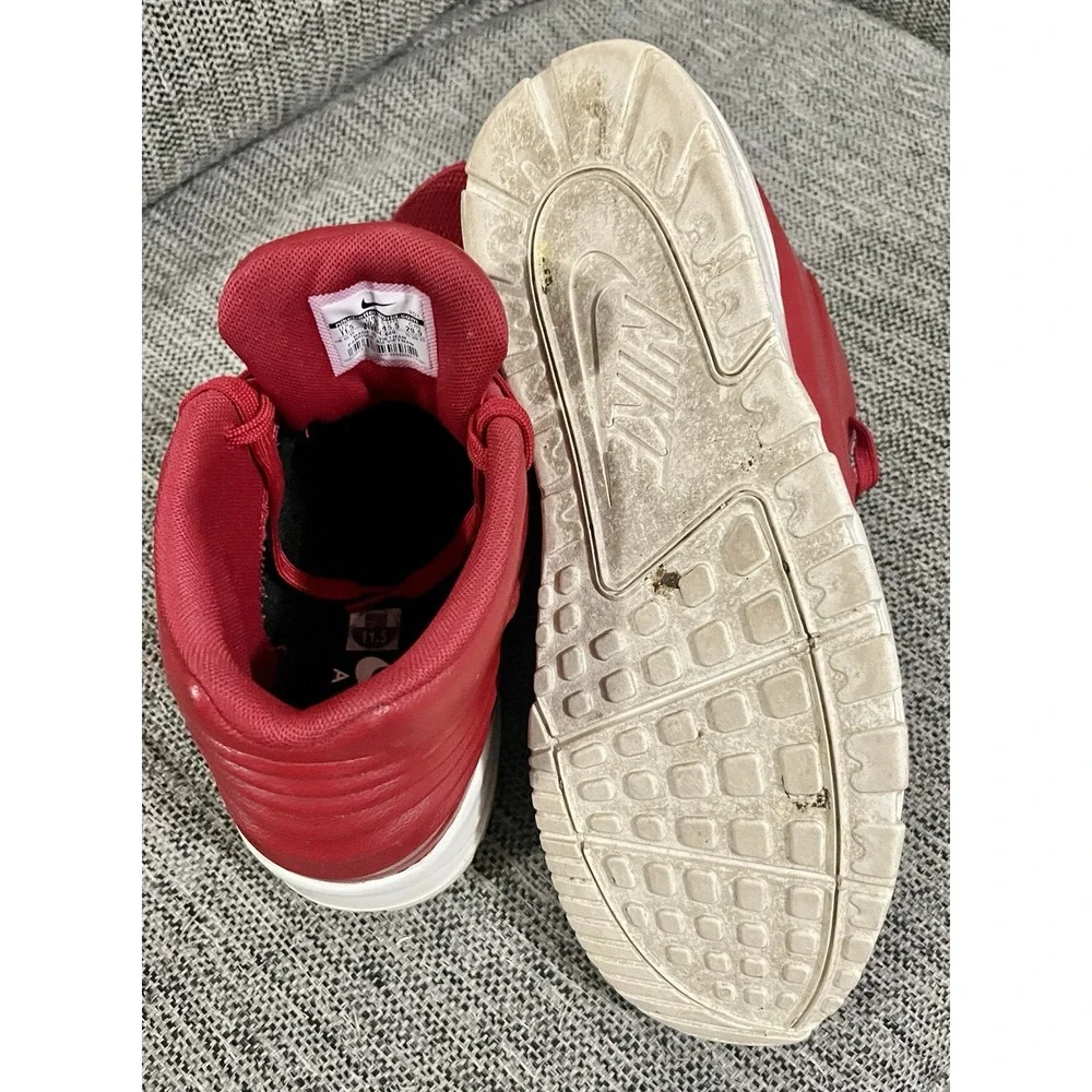 Nike Air Entertrainer Mens 11.5 Gym Red Sail Cross Training Shoes 819854-600 EUC